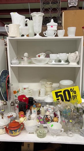 7.2K views · 70 reactions | Beautiful glass, all different colors!  I love the purple and blue! What’s your favorite color of glass? #vintagedecor #glasswarecollection #glassware #vintagefinds #bomarhall #antiques #collectibles #coloredglass | Creating Through Chaos | Facebook