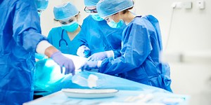 World’s first intestine transplant – level 3 - News in Levels