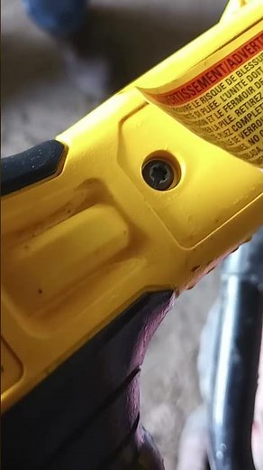 DeWalt DCST922 20v string trimmer disassembly/fix.
