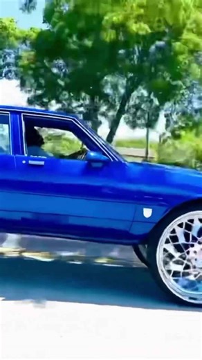 Box Chevy on 32’s Skatin