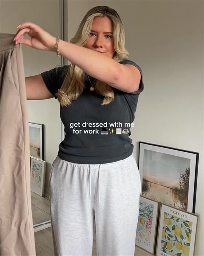 Explore a new generation of clothes steaming, with Tefal Aerosteam. With its revolutionary technology combining steam & suction, you can get iron-like results in a single stroke.* Say goodbye to the ironing board and trust in the UK's No.1 clothes steaming brand*. | Tefal