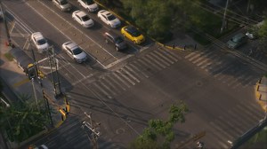 View of an intersection in fast motion - Free Stock Video