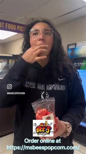 The Chubby Bunny Challenge! #chubbybunnychallenge