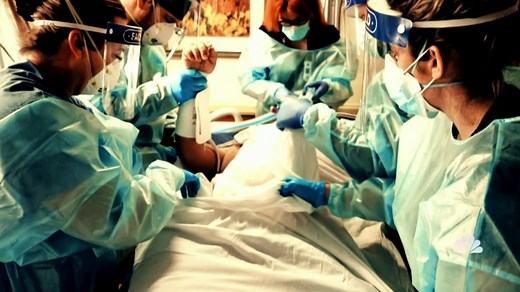 U.S. surpasses 4,000 daily deaths from Covid for first time