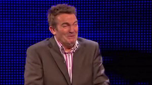Try Not To Laugh Watching Bradley Walsh Cracking Up At Hilarious Questions On The Chase