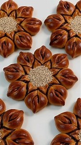 An old trick that I use all the time. Super delicious and easy ingredients warm milk:200ml sugar:40g yeast:6g salt:5g vegetables oil:30ml egg white:1 butter:50g flour:450_500g sugar:40g cacao powder:15g melted butter egg yolk:1 milk:1tbsp preheat the oven with a temperature of 180°c for 20_25 minutes #masterchefmohaadnaheed #recip #recipevideo #recipeoftheday #baking #bakery #bakinglove #recipe #recipeshare #bakingfromscratch | Master chef mohaad naheed