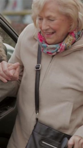 🌟 It takes a community to protect vulnerable adults. 🌟 At Oklahoma Human Services, we’re partnering with organizations across the state to ensure vulnerable adults are safe, supported, and able to thrive. Do you know the signs of abuse, neglect, or exploitation? 🔍 Warning signs to watch for: Injuries or untreated wounds Isolation or sudden behavior changes Unpaid bills or unusual financial activity 🛑 Caregiver red flags: Speaking negatively about the adult Preventing visitors Treating the ad