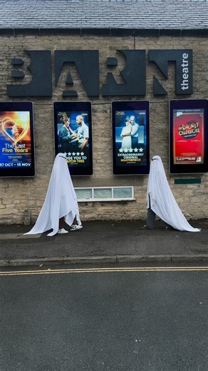 SPOOKY10 for 10% off theatre tickets for The Last Five Years 🎃 offer lasts til Sunday night ONLY. Cos we don’t do tricks at the Barn… only treats 😘 | Barn Theatre