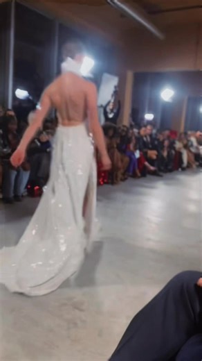 Backless narces sequin gown bridal gown ✨✨✨✨✨🤍🤍🤍🤍