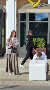 Unexpected reactions to random acts of kindness #AlexEasy #Pranks
