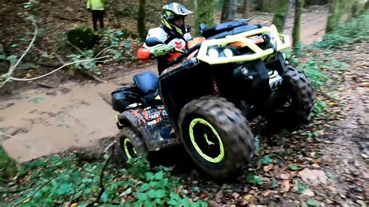 Thrilling Offroad Ride With No Direction or Trail