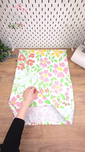 Super Easy 5-Minute Pillowcase DIY Tutorial