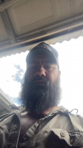 Building a Custom Tray: Welding and 4WDing Adventure