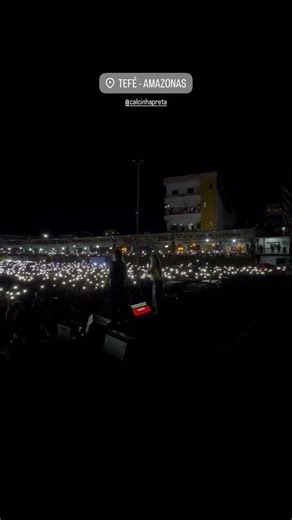 show lotado de Calcinha Preta de ontem na cidade de Tefé no Amazonas