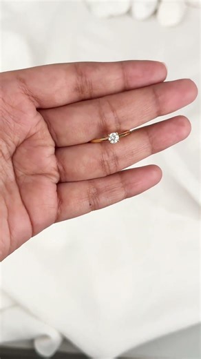 18k 4-Prong Cathedral Setting Solitaire Diamond Ring #Shorts
