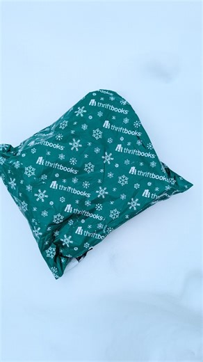 bug the bookworm | ~@thriftbooks you know just how to reel me in with those free book incentives👀 ~When I bought Lore Olympus, I purposely bought only 2... | Instagram