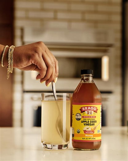 Bragg ACV Blends are the original, organic, unfiltered Apple Cider Vinegar—plus real, flavorful ingredients. Your tastebuds, and gut, will love them. | Bragg Live Food Products