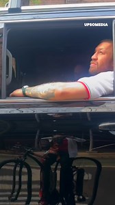 257K views · 353 reactions | "Der UFC-Champion wurde gesehen, wie er hinten in seinem Van Musik hörte und auf eine besondere Art und Weise reagierte, als ein Fan ihm Worte der Ermutigung zurief, da eine Frau schwerwiegende Anschuldigungen gegen ihn erhoben hatte. : https://www.instagram.com/backgrid_usa/" | Ikonen | Facebook