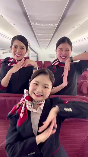 Fun Dance Performance by Japan Airlines Ground Staff