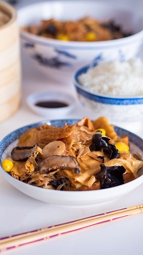 18K views · 96 reactions | Chinese Jai, the beloved vegetarian dish also known as "Buddha's Delight"!  So why not give my Grandma's Chinese Jai a try? Your taste buds - and your body - will thank you!  #ChineseJai #BuddhasDelight #VegetarianFood #HealthyEating Recipe is available on my website. | Ono Hawaiian Recipes | Facebook