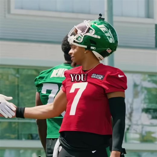 Justin Fields Highlights and Performance Review