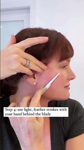 How to properly dermaplane