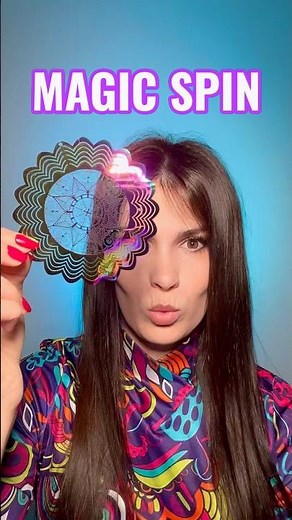 Amazing Wind Spinner Optical Illusion