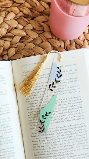 1.5K views | Make a cute bookmark using scraps of vinyl and a clear...