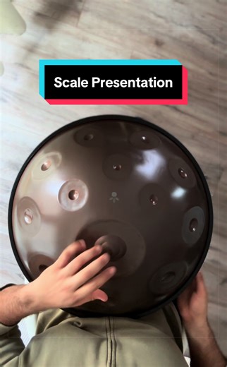 I’ve always wanted to do this 😄 Play all 20 tone fields of the E Amara all the way up and down — just to fully feel the scale and its vibe. @Der Handpan Laden 🤍🪶✨ If you’re curious about this instrument: 👉 You’ll find it via the link in my bio 🌍 With the code HPLLouis5 you’ll get an exclusive discount. 🔥 Who made it all the way to the last note? 👀✨ #handpan #eamara20 #celticminor #handpanmusic #soundjourney