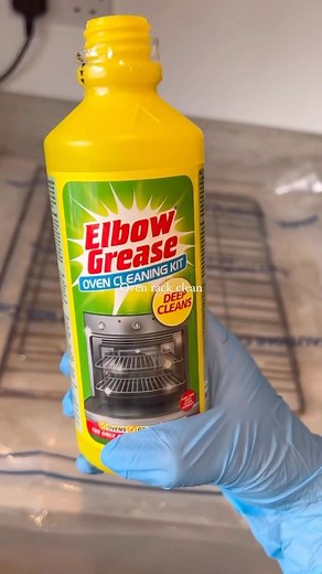 @Joy_in_cleaning knows the secret to a gleaming oven rack and grill - Elbow Grease® Oven Rack & Grill Cleaner! Look at that oven shine 🤩⁠ ⁠ ⚠️Please read directions & cautionary notes before use⁠ ⁠ ⁠ #CleanHome #CleaningTips #HomeOrganization #SparklingClean⁠ #CleaningHacks #TidySpace #CleanFreak #Declutter | Elbow Grease
