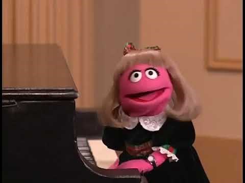 Elmo's World - Prairie's Christmas Pageant