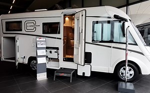 专业轻型房车 最佳蓝牌房车类型A Super Lightweight motorhome  Carthago C Compact Line i143LE