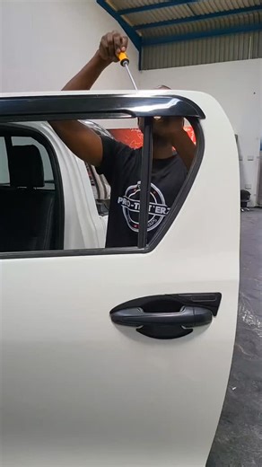 Windscreens • Headlights • Windows — Replacement & Restoration We’ve got you covered with expert service and quality finishes that bring your car back to life. Visit Us Today: 📍 Showground & Msasa Branches 📞 Hotline: 263 77 258 0030 #windscreens #sidewindowreplacement #headlightsrestoration #nanoceramictint #harare #ceramictint #smashandgrab #bulawayo #tintnation #tinttraffic #nanoceramictint #crackrepairs #MsasaBranch | Glass Mechanix Solutions