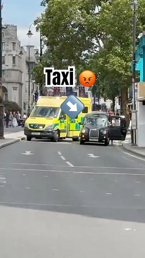London Ambulance Stuck Behind a Taxi 🚕