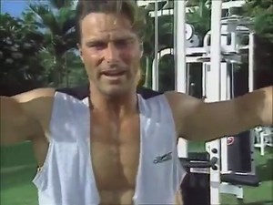 1.1K views · 51 reactions | Kiana's FLEX APPEAL FRIDAY! Pro Gym Ab Routine! When you train your abs, hit them from all angles! Have a healthy active weekend! XO Kiana Watch more at https://kiana.com/kianas-flex-appeal/ https://www.instagram.com/kiana_tom_flexappeal_fitmomtv/ Snapchat: KianaTomFlex enews.kiana.com Fit Cook Book: https://kiana.com/kianas-fit-cooking-book/ shop.kiana.com - Photos, Cook Book, Tanks! #kianasflexappeal #fitness #maui #abs | Kiana Tom | Facebook