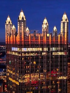 23K views · 2.2K reactions | PPG Place | Johnny Pittsburgh | Facebook
