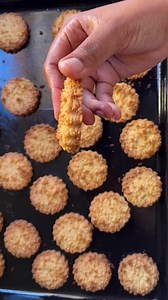 Coconut Biscuits Recipe – Easy South African Coconut Biscuits