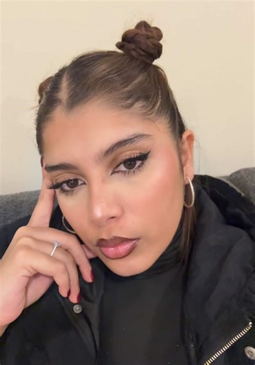 Creative Solutions for Greasy Hair Days