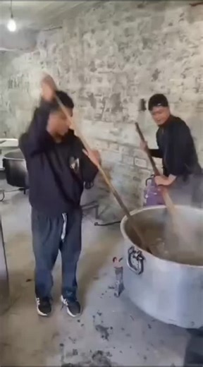 nice ralte on Instagram: "Chawk hlawi hlawi Ralte #fyp"