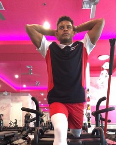 13K views · 1K reactions | N’ I be workin’ out - everyday - thinkin' bout you fantasies exchange in my rear view Catch a’ flashback of our eye contact Wish I could lay you on your stomach n caress your back I would hold you in my arms and ease your fears I can't believe it, I ain't had a crush in years! HEY LOVER!! Hey lover, hey lover, This is more than a crush❤️ Drippin’ sweat with the very best @KrysKyne @studioMDR s/o @jordanrich and #mila | Robert Ri'chard | Facebook