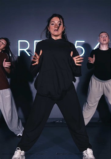 Intermediate Hip Hop Dance Class Tonight at AREA54