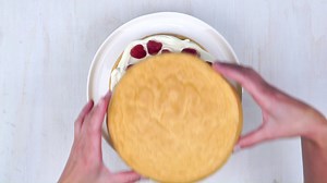 14K views · 157 reactions | Everyone needs a basic sponge cake recipe...
