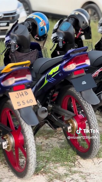 Explore the Yamaha 125ZR: Features and Insights