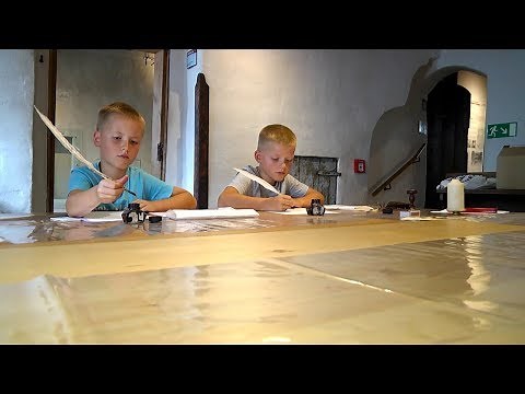 Schreiben mit Federkiel und Tinte