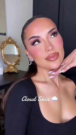 Achieving the Cloud Skin Trend: Soft Matte Makeup Tutorial