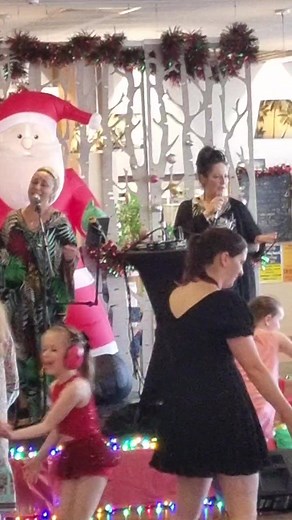 IVETA & SIMONE SUNDAY SESSIONS.. brought to you by B&M Entertainment & Glen Eden RSA 😊 | Glen Eden RSA