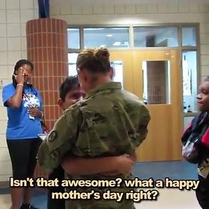 Mother Surprises Son After a Year of Deployment Credit: JukinVideo | Awesome people