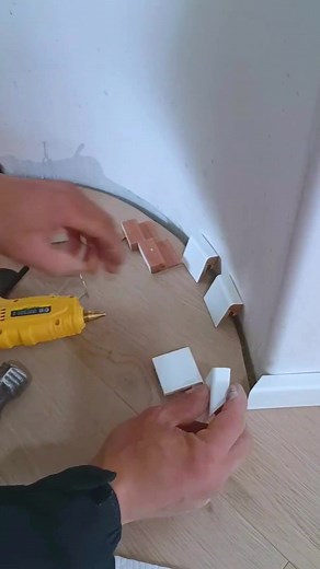 Durable and stylish skirting boards for a flawless finish in every room.