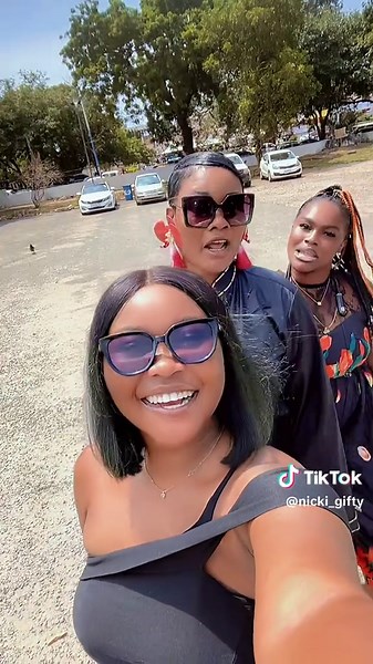 nicki_gifty (@nicki_gifty)’s videos with original sound - nicki_gifty