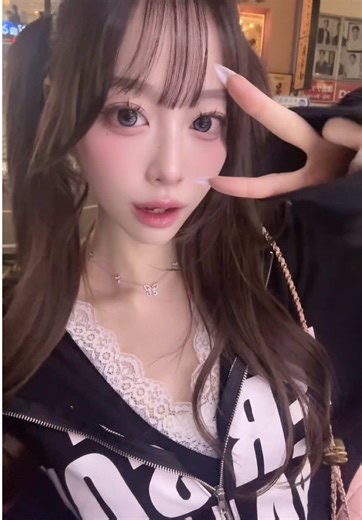 これで1人でいる時もティックトッカー⭐️に( >ᆺ